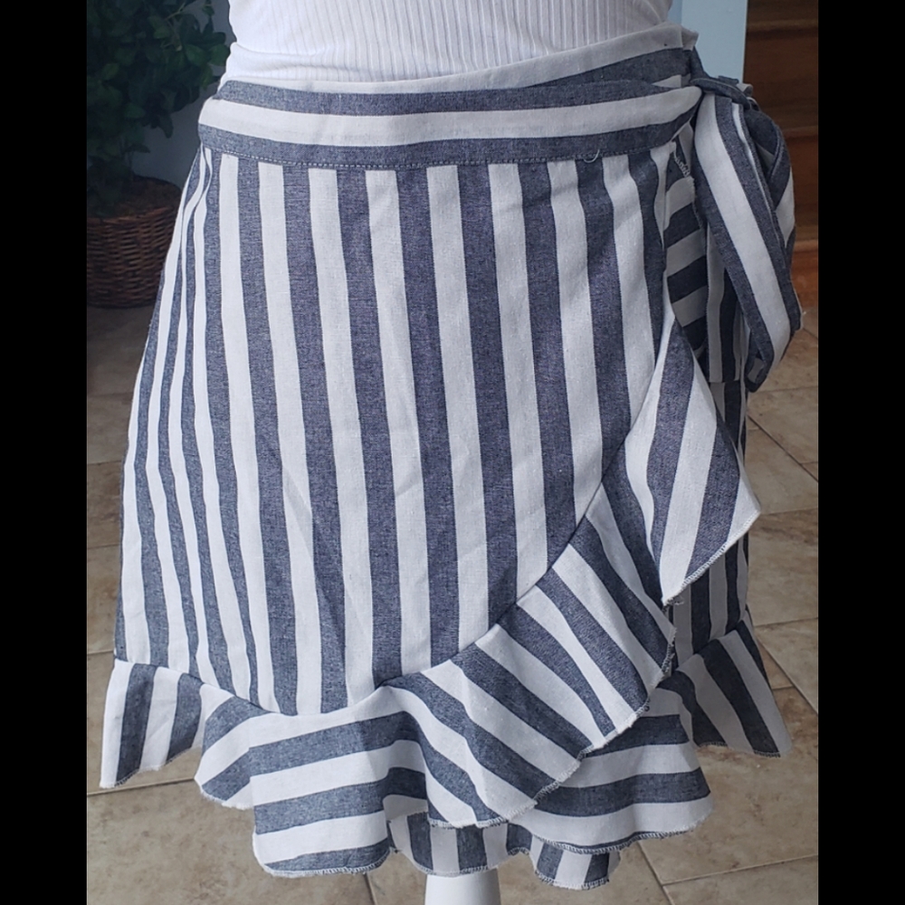 Ruffle wrap skirt by Zaful